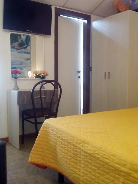 Hotel Adler Rimini 3*,